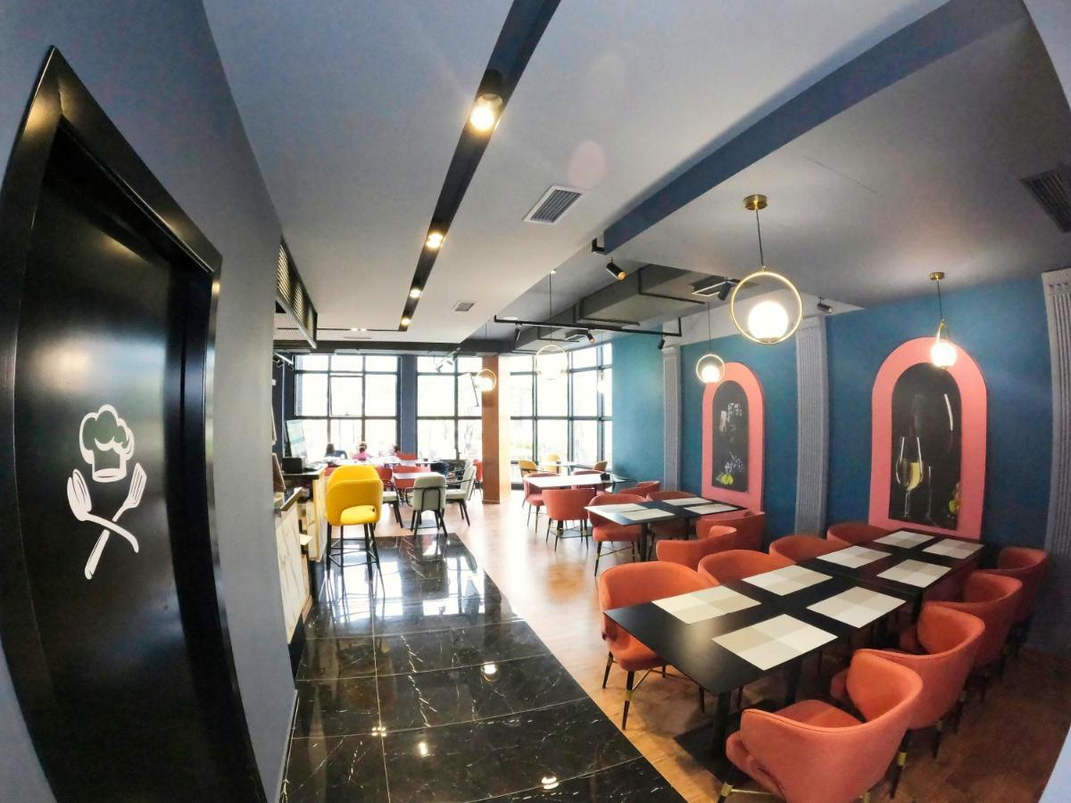 Hotel Braxton Shupenze Buitenkant foto